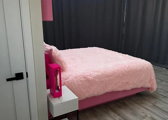 Barbie Dome * Willcox